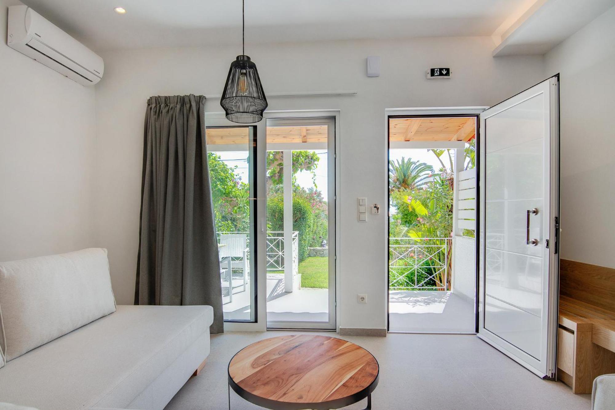 Peroulia Beach Houses Koróni Esterno foto