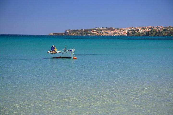 Peroulia Beach Houses Koróni Esterno foto